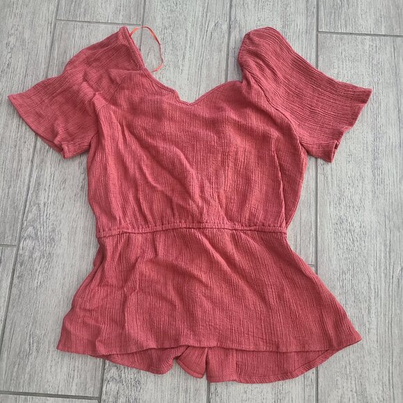 OLM Button Front Crinkle Peplum Blouse in Brick Red Women's M - Picture 10 of 10
